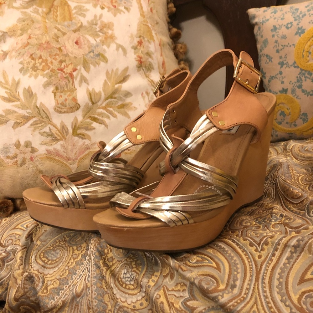 Silver and tan leather sandals high wedge - Picture 1 of 3